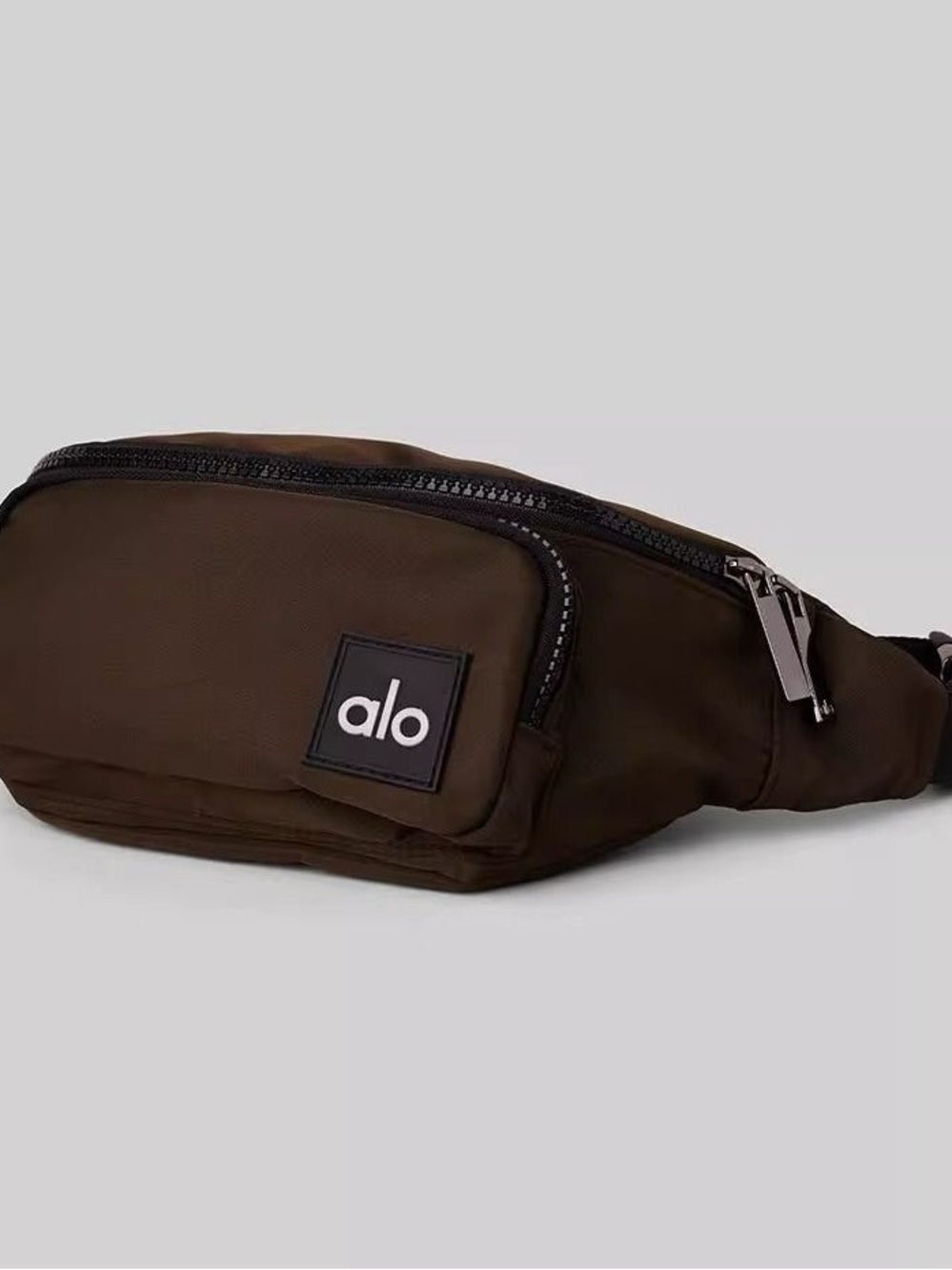 ALO Yoga Brown Men’s Belt Bag - Compact Fanny Pack